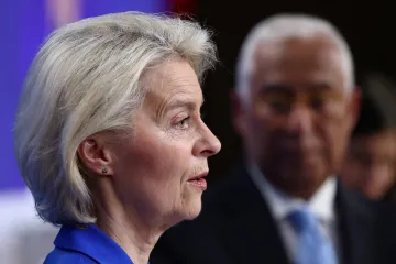 EU poskytne Ukrajině půjčku 90 miliard eur tak či onak, potvrdila šéfka Komise