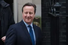 Cameron se hájil před poslanci: Bohatství není sprosté slovo