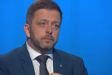 V zásahu policie na filozofické fakultě jsem nezaznamenal pochybení, řekl Rakušan. V systému držení zbraní ale žádá změny