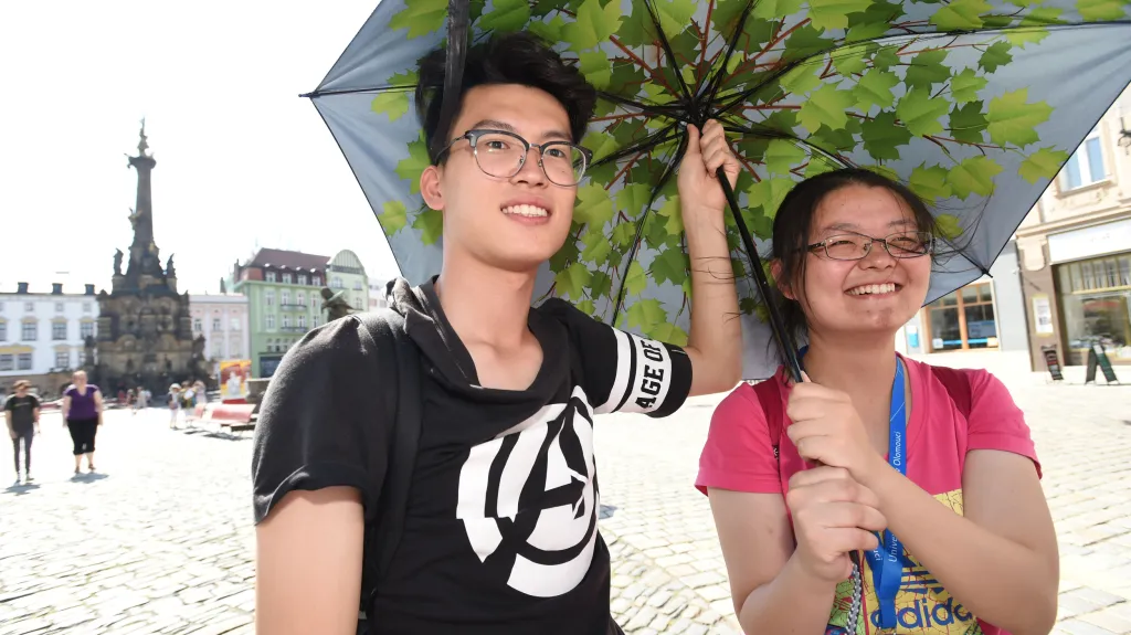 Čínští turisté v Olomouci