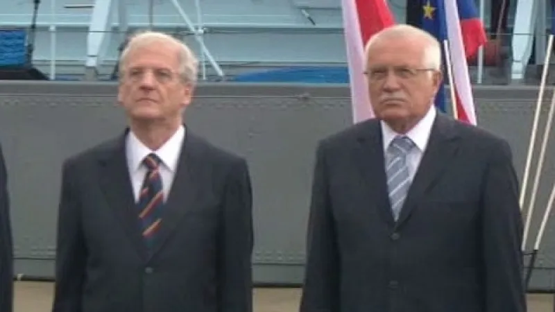 Slovenský prezident Ivan Gašparovič, maďarský prezident László Sólyom, český prezident Václav Klaus a polský prezident Lech Kaczyński