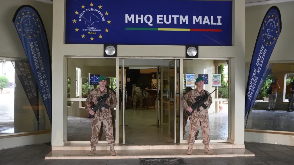 Čeští vojáci na velitelství mise EUTM v Bamaku