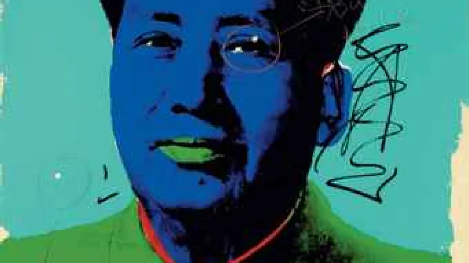 Andy Warhol / Mao Ce-tung - obraz ze sbírky herce Dennise Hoppera; Hopper na počátku 70. let na obraz ve Warholově obrazu dvakrát vystřelil.