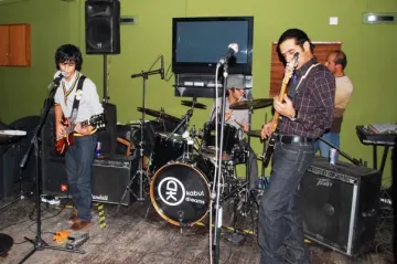 První rocková kapela v Afghánistánu vydává debutové album