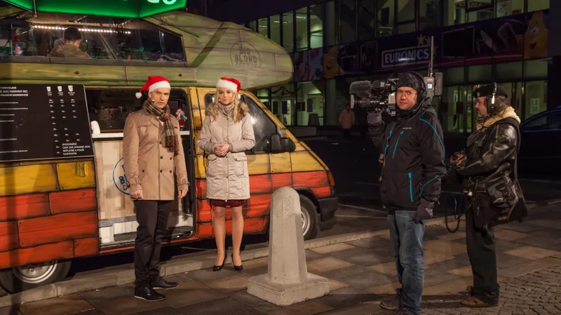 Čekáme na pokyny režiséra…