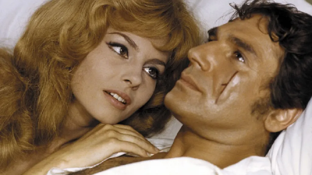 Robert Hossein jako hrabě de Peyrac