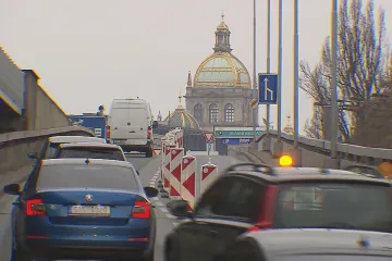 Pražští silničáři začali opravovat část magistrály u hlavního nádraží