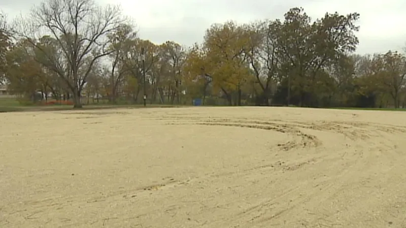 Na místě sokolovny zničené výbuchem vyroste nová hala