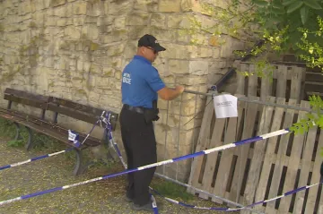 Chrudim musela uzavřít fortnu u náměstí, důvodem je prasklina v hradbách