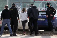Běloruská policie zatkla desítky lidí včetně novinářů