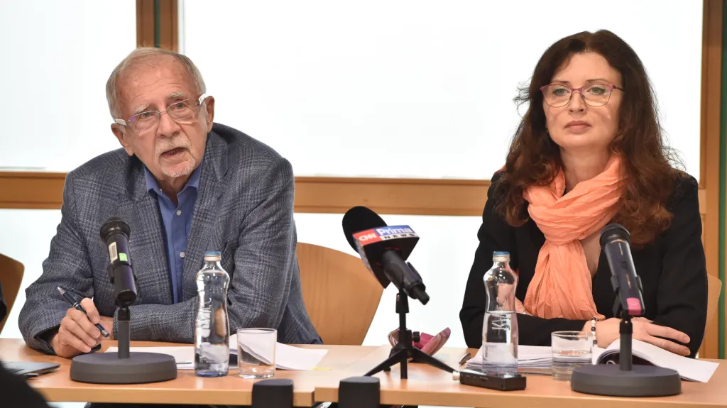 Ombudsman Stanislav Křeček a jeho zástupkyně Monika Šimůnková