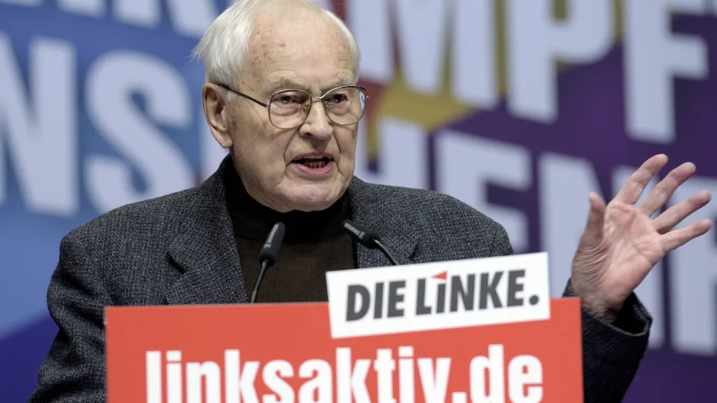 Hans Modrow na sjezdu Levice v roce 2019