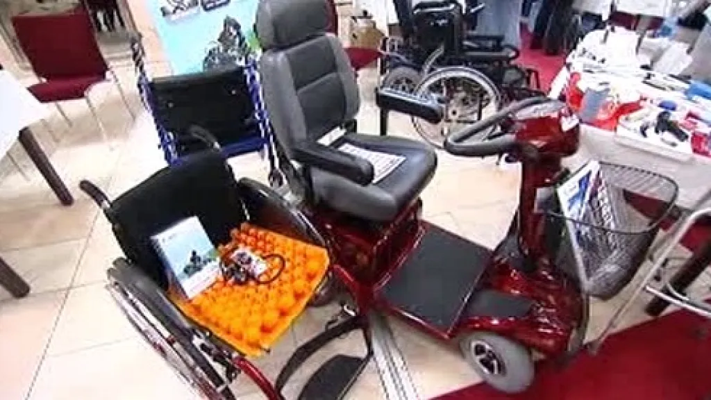 Pomůcky pro seniory