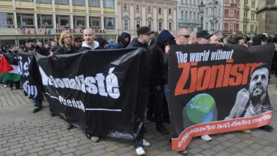 Pochod extremistů v Plzni