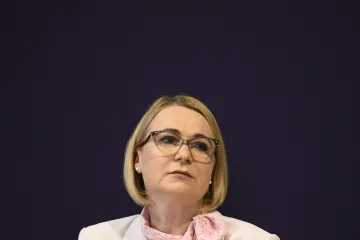Černochová kritizovala komunikaci s Řehkou