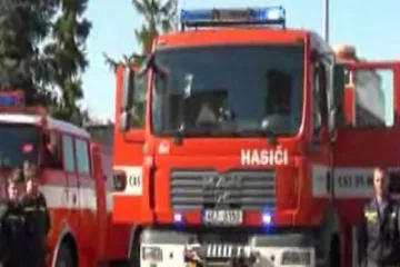 Hasiči v Přelouči mají nové auto