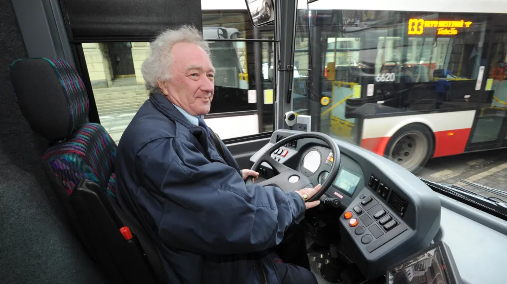 Řidič autobusu MHD