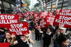 V Hongkongu roste počet sebevražd. Může za to i současná politická krize