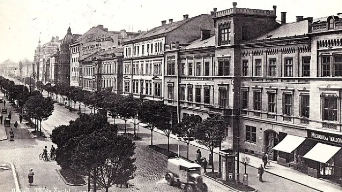 Třída československých legií (dnes Klatovská) v Plzni