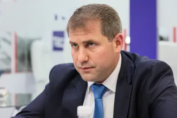 O moc v Moldavsku se hlásí uprchlý oligarcha, který chce zemi připojit k Rusku