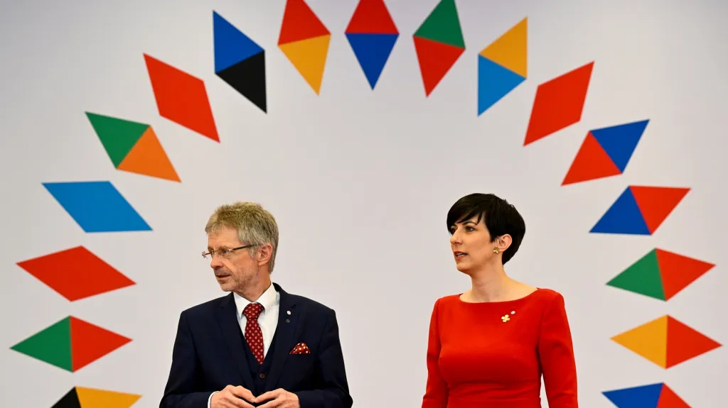 Předseda Senátu Miloš Vystrčil a předsedkyně Poslanecké sněmovny Markéta Pekarová Adamová