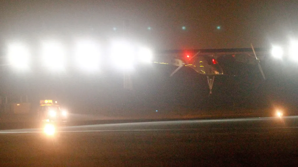 Solar Impulse přistává v Rabatu