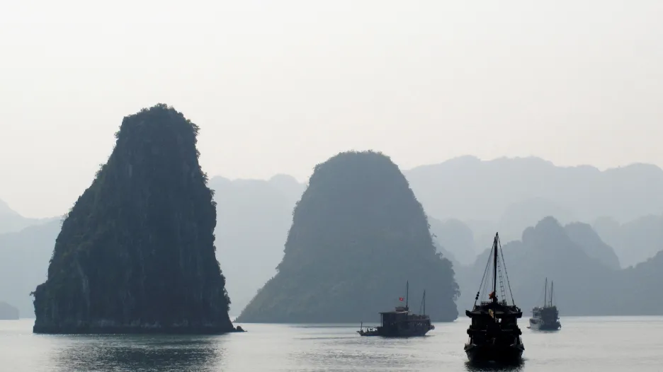 Zátoka Ha Long