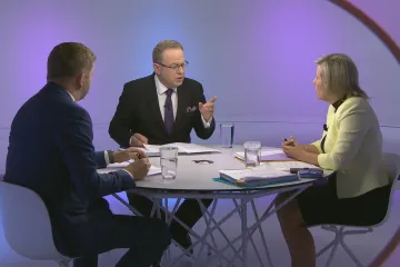 Zpřísnění podpory uprchlíkům vyrovnává podmínky, řekl Rakušan. Podle Mračkové Vildumetzové přišly změny na poslední chvíli