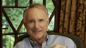 Dan Brown