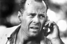 Bruce Willis skončil s herectvím, ztrácí řeč