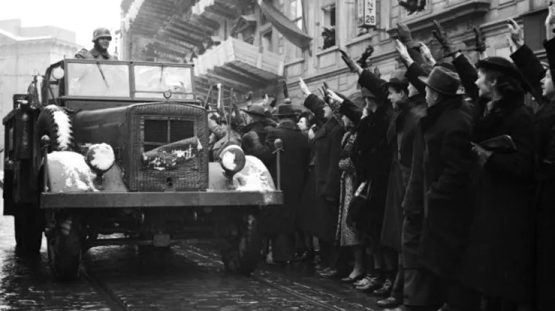 75 let od okupace v roce 1939