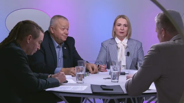 Vyjádření Vícha jsou ostudná, míní Černochová. Podle Turka helma olympionika nemůže vadit