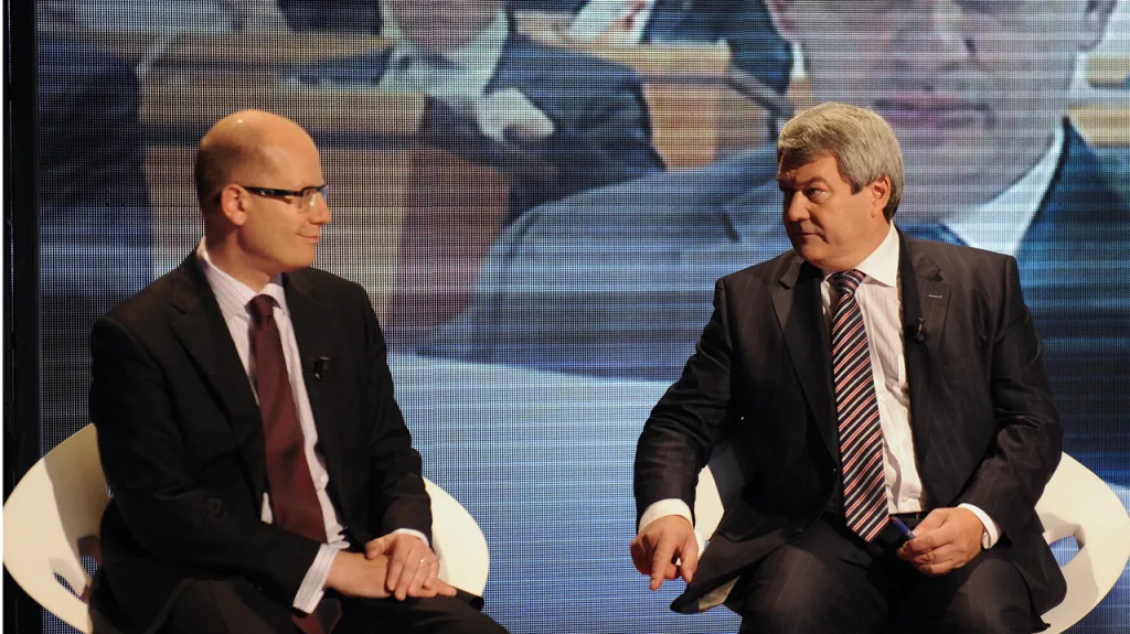 Bohuslav Sobotka (ČSSD) a Vojtěch Filip (KSČM)
