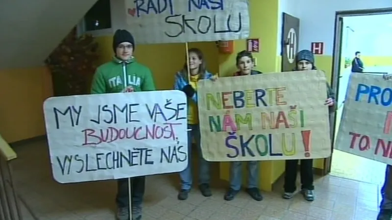 Za svoji školu se postavily i děti