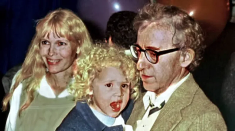 Mia Farrowová, Dylan a Woody Allen