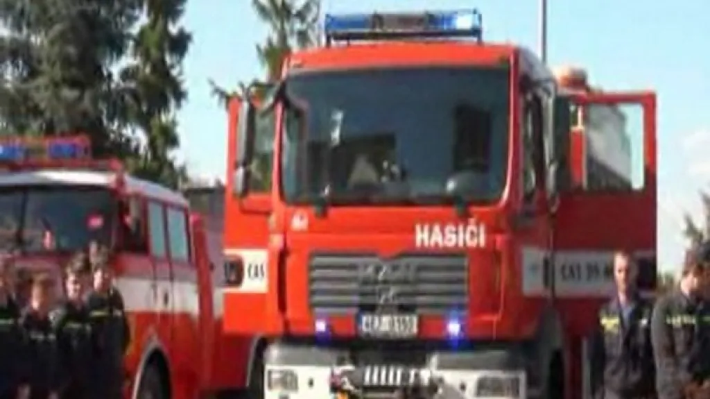 Přeloučtí hasiči mají nové auto