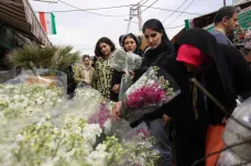 Násilí a urážky. Írán zahájil „tažení“ proti ženám, které nenosí hidžáb