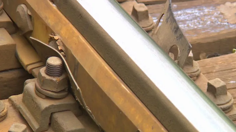 Poškozená Jizerskohorská železnice