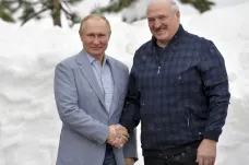 Lukašenko se setkal s Putinem. Podle médií ho požádá o úvěr na jadernou elektrárnu