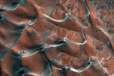 Čínská sonda našla důkazy o tom, jak probíhaly klimatické změny na Marsu
