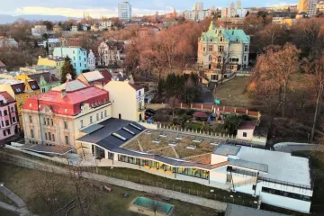 Továrník Kind bydlel ve vile s výhledem na Ústí jen chvíli, po rekonstrukci poslouží knihovně