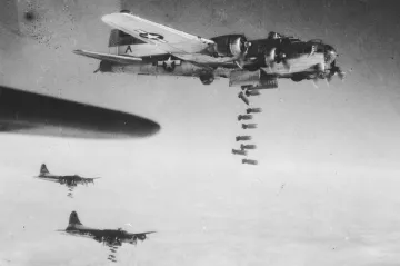Záluží spojenci bombardovali sedmnáctkrát. Naposledy a nejspíš omylem před 75 lety