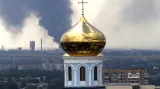Následky dělostřeleckého útoku na Luhansk