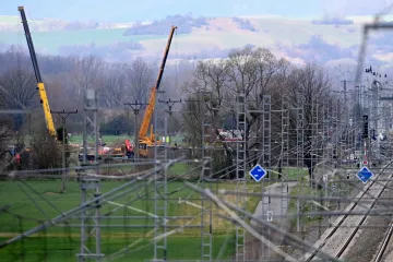 Těžba kontaminované zeminy u Hustopečí není podle inspekce možná