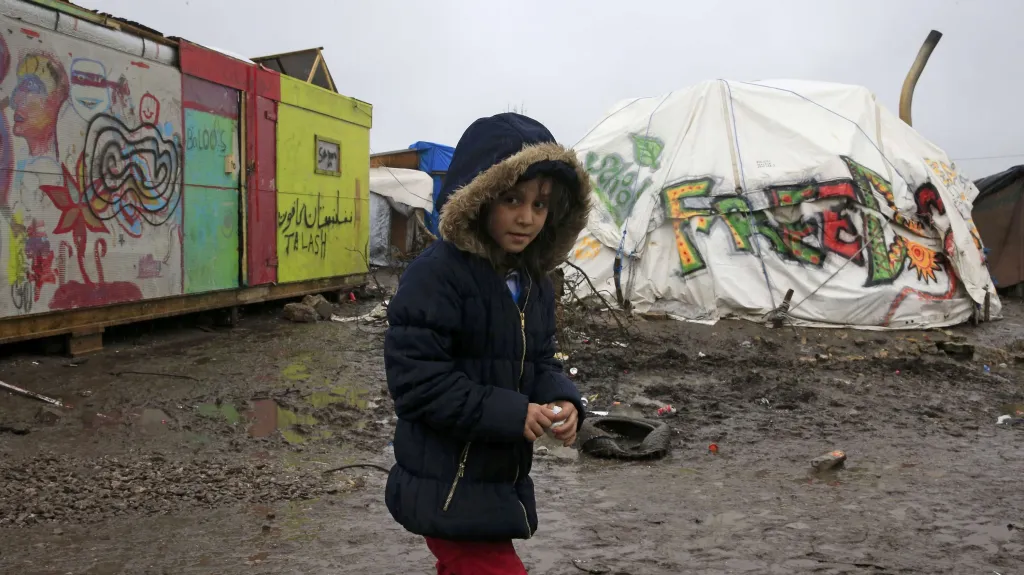 Uprchlíci v táboře Džungle v Calais