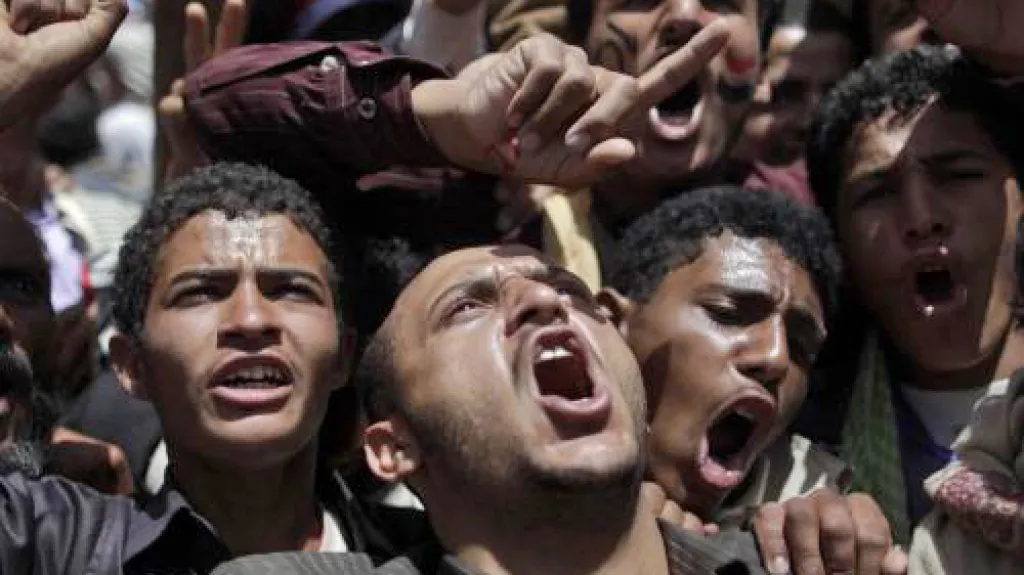 Jemenští demonstranti