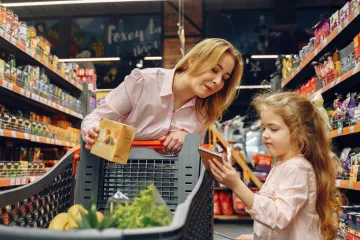 Lidé dávají během nákupu přednost pohodlí a rychlosti
