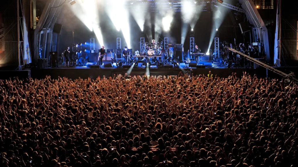 The Cure na hlavní scéně festivalu Primavera Sound