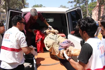 Pumový útok na autobus na západě Afghánistánu si vyžádal 34 obětí