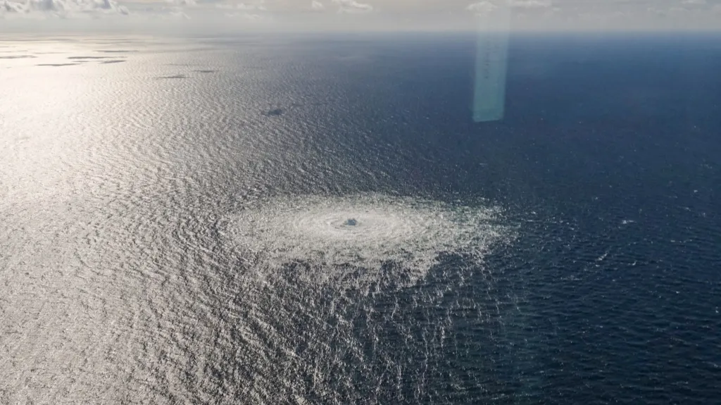 Plyn unikající z Nord Streamu 2